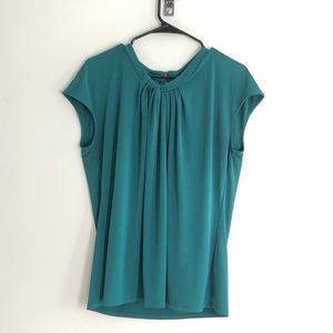 Beautiful Liz Claiborne top!